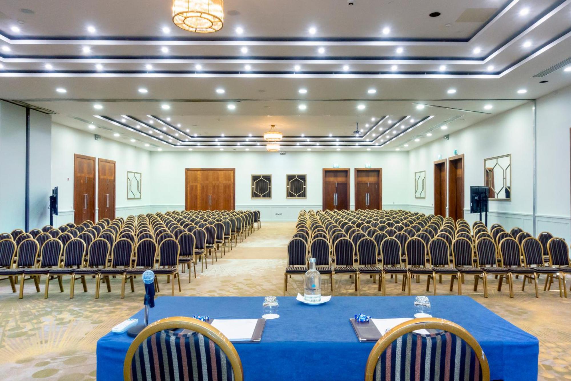 Citynorth Hotel & Conference Centre Gormanston Экстерьер фото